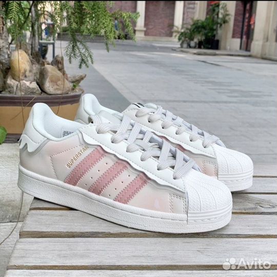 Adidas Superstar Creamy Sakura
