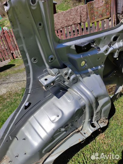 Крыло заднее правое forester sh5