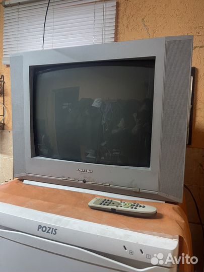 Телевизор