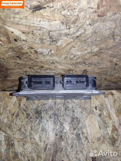 Блок управления двигателем Mazda LF5018881F