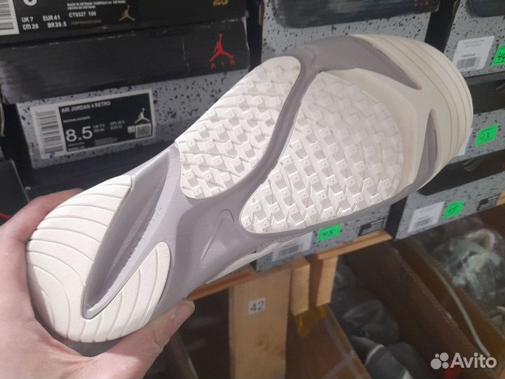 Кроссовки Nike zoom 2k