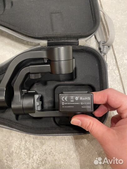 Стабилизатор для телефона zhiyun