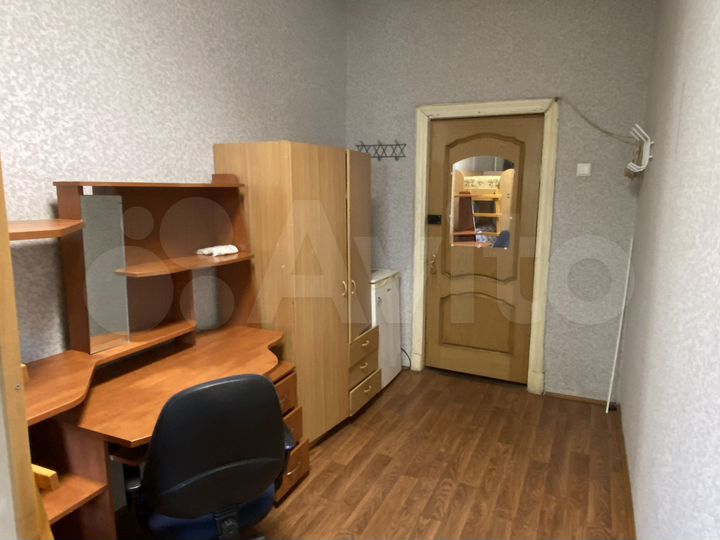 Комната 15 м² в 3-к., 4/6 эт.