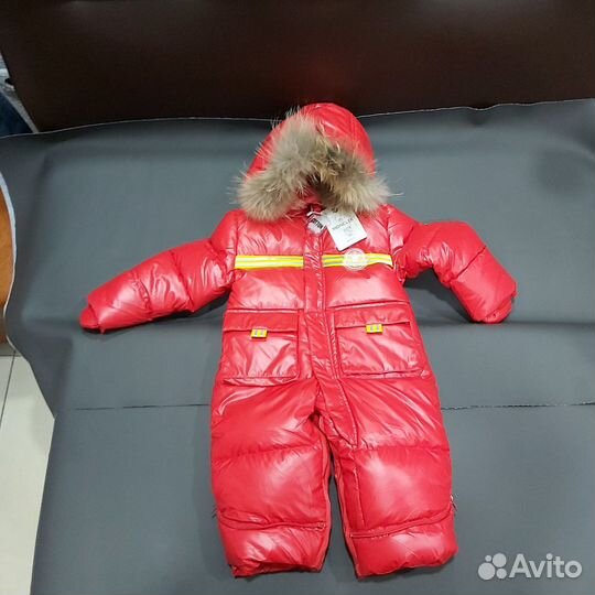 Зимний комбинезон moncler