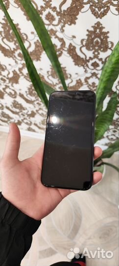 iPhone Xr, 128 ГБ