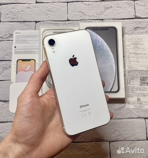 iPhone Xr, 128 ГБ