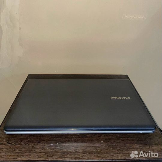 Ноутбук Samsung