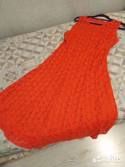 Красивое платье-сарафан