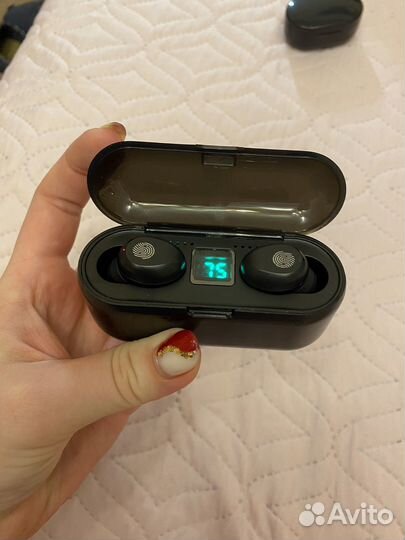 Беспроводные наушники