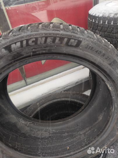 Michelin X-Ice North 4 315/40 R21 115T