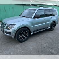 Mitsubishi Pajero 3.8 AT, 2008, 209 150 км, с пробегом, цена 1 400 000 руб.