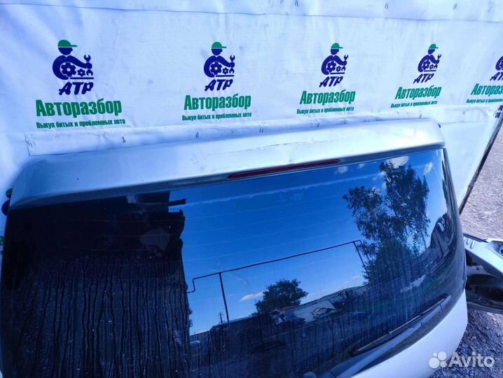 Крышка багажника Peugeot 206 хетчбэк