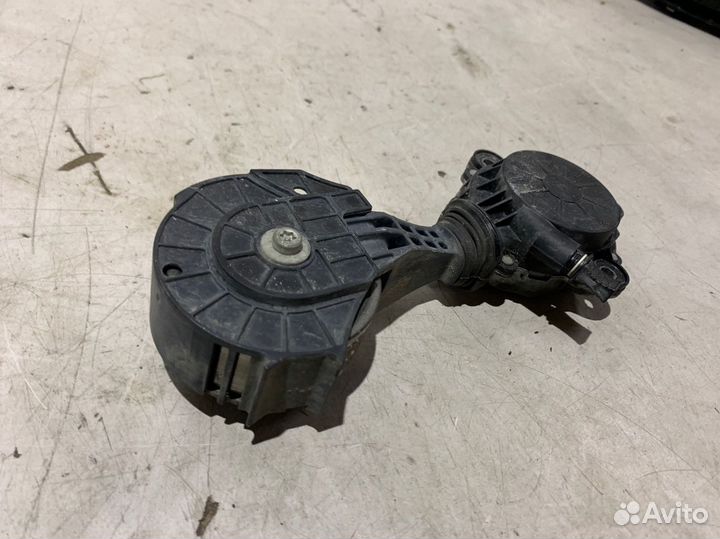 Натяжитель приводного ремня Bmw 118 F20 N13B16