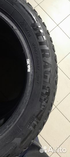 Goodyear Ultragrip Ice Arctic 215/55 R17 98T