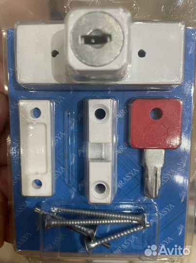 Детский замок на окна