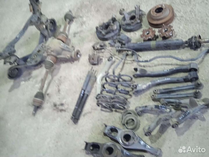 Комплект ходовки задней mitsubishi pajero 4