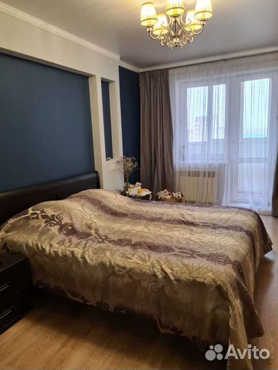 Покрывало и шторы комплект