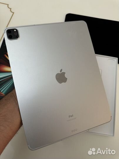 iPad pro 12.9 2021 1tb