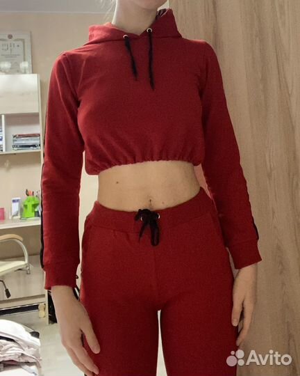 Спортивный костюм женский