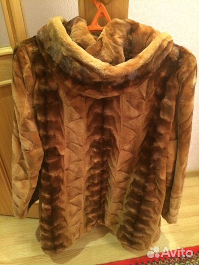 Шуба из кусочков норки