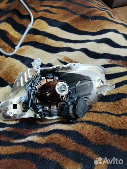 Линза в корпусе с блоком поворота для форд Мондео4