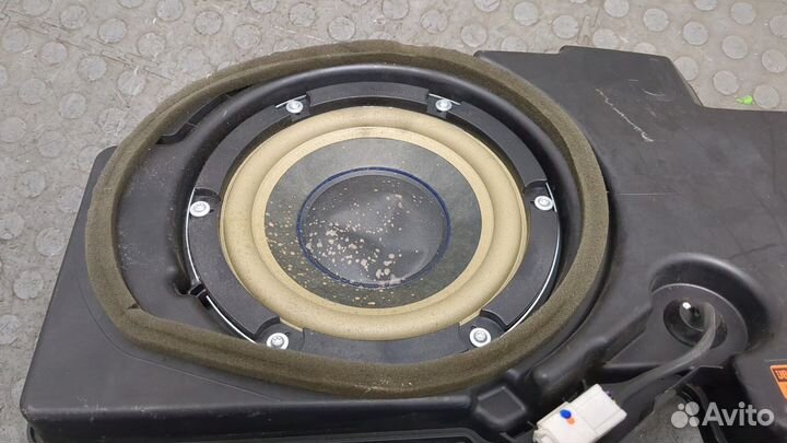 Сабвуфер Toyota Land Cruiser Prado (150) - 2009, 2013