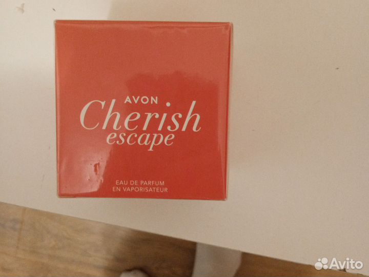 Косметика Эйвон и парфюмерная вода Avon