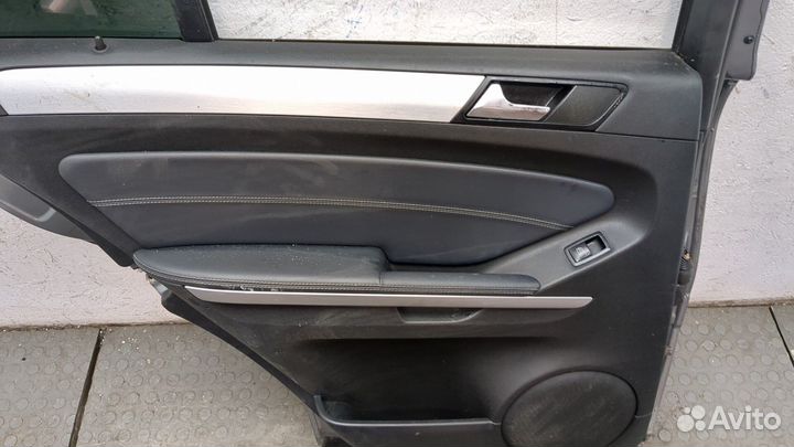Дверь боковая левая задняя Mercedes ML W164, 2010