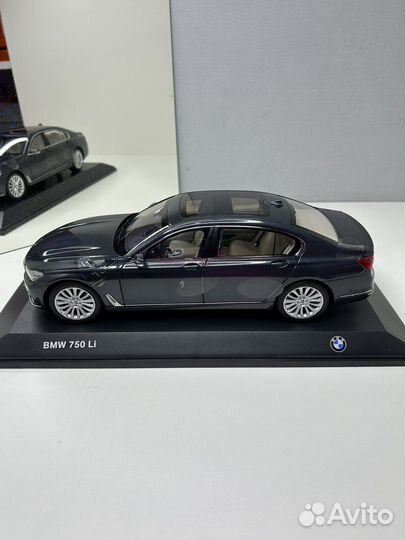 Модель 1:18 BMW 750 Li