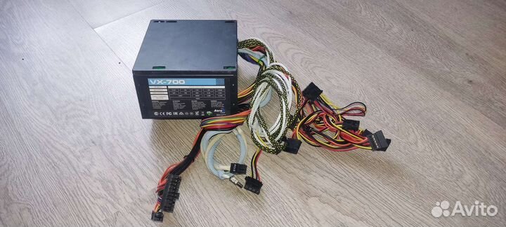 Блок питания Liteon pe-5201-05 200w 700w