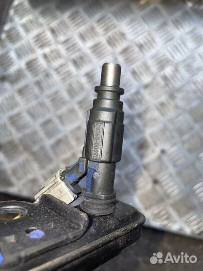 Топливная рампа Toyota Corolla 4ZZ 3ZZ