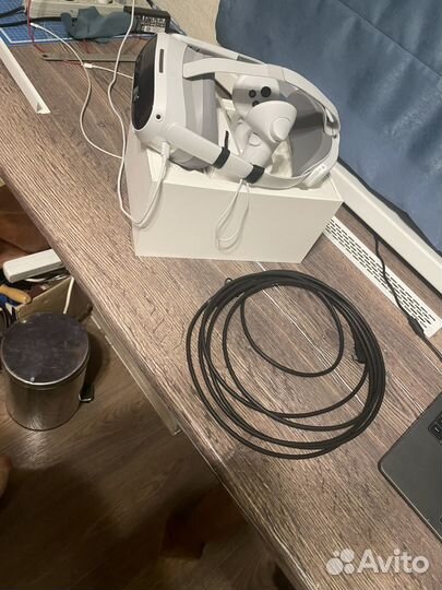 Шлем виртуальной реальности Pico 4 Ultra 256 Gb