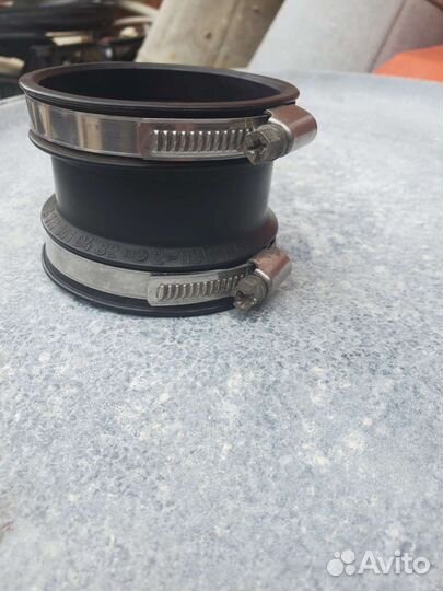 Дроссельная заслонка Mercedes 124 111 мотор 2.3