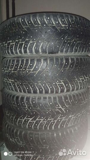 Nokian Tyres Hakkapeliitta 8 SUV 215/65 R16