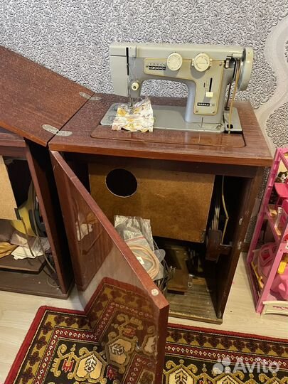 Швейная машинка