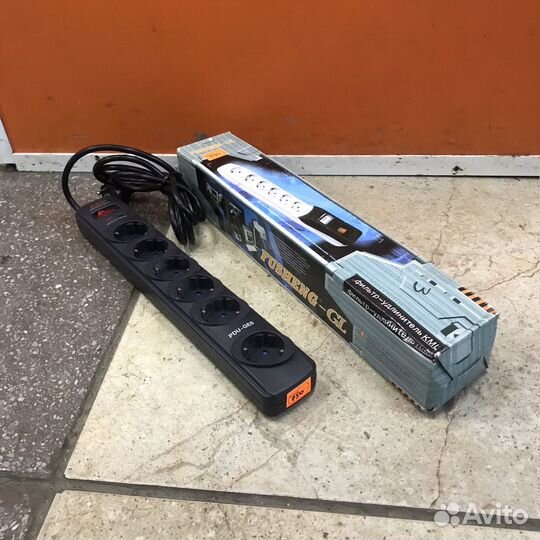 Удлинители и тройники в ассортименте