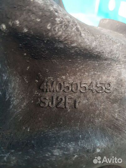 Ауди Q7-4M.2016г.Поворотный кулак задний