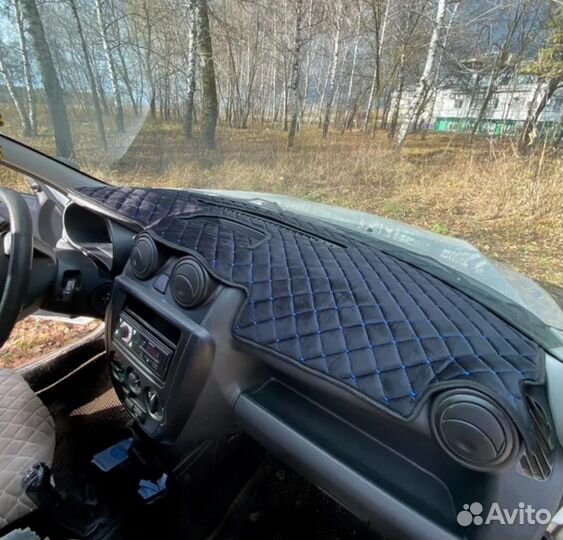 Накидка на панель kalina