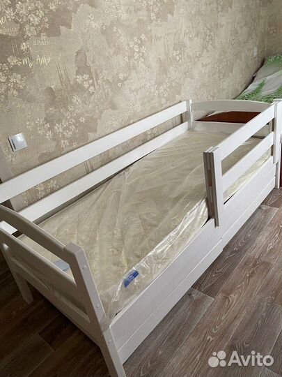 Детская кровать от 3 лет новая