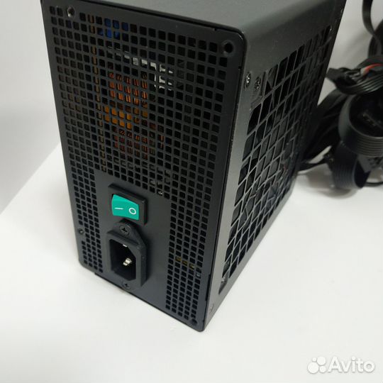 Блок питания Deepcool 750w 8+8-pin CPU 80+ bronze