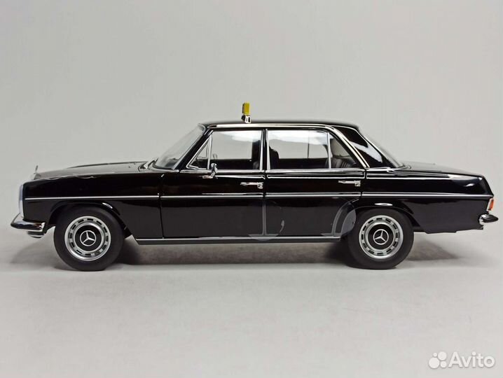 Mercedes 200 Taxi W114/W115 1968 Norev 1:18