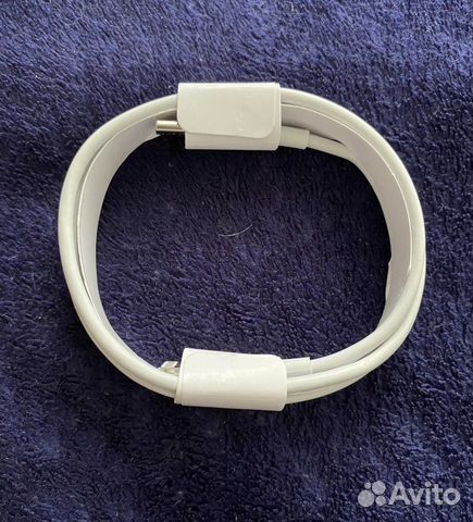 Шнур на iPhone оригинал