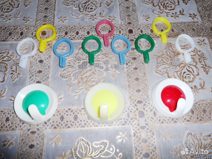 Вешалки для полотенец 