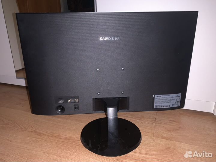 Монитор Samsung 22 дюйма