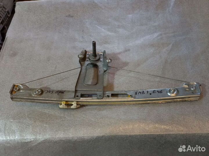 Стеклоподъемник задний BMW3 e46