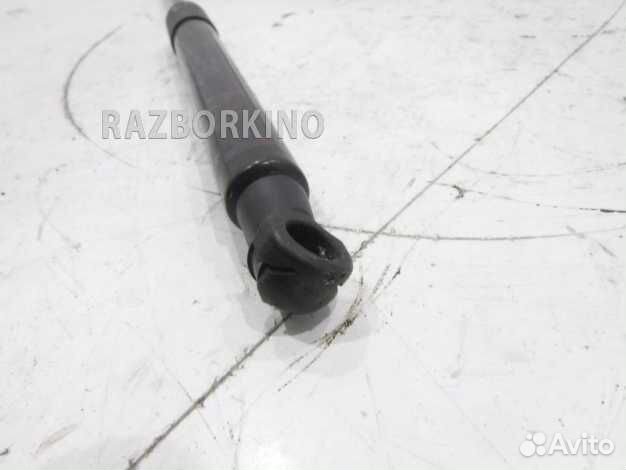 Амортизатор двери багажника