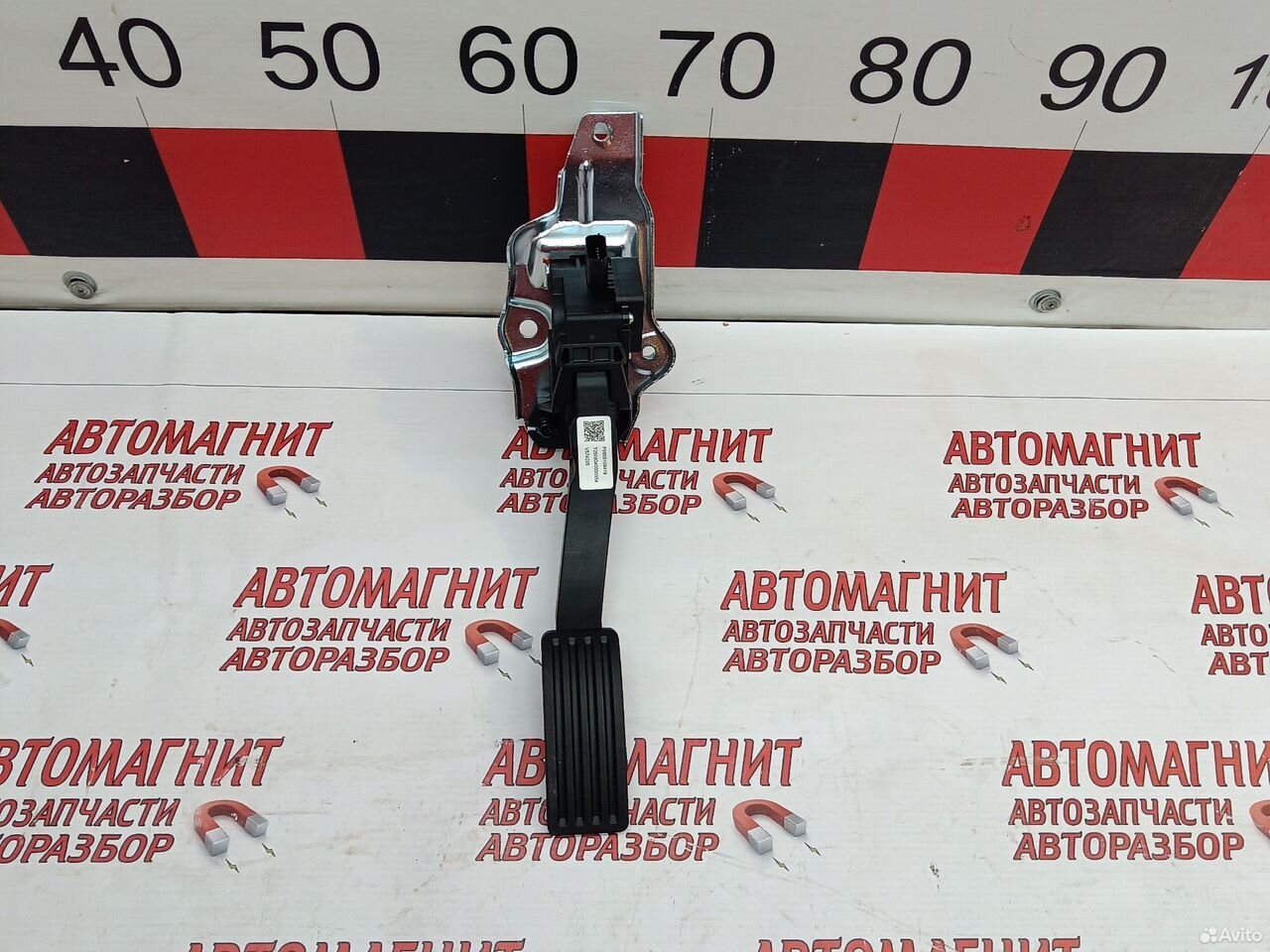 Педаль газа Geely Galaxy Starship 7