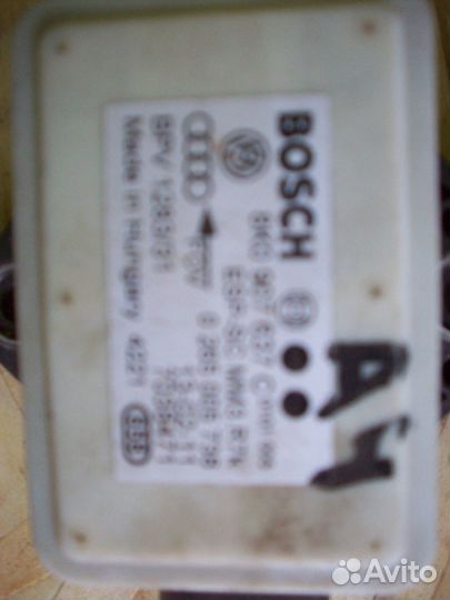 Блок ускорения 8k0907637C