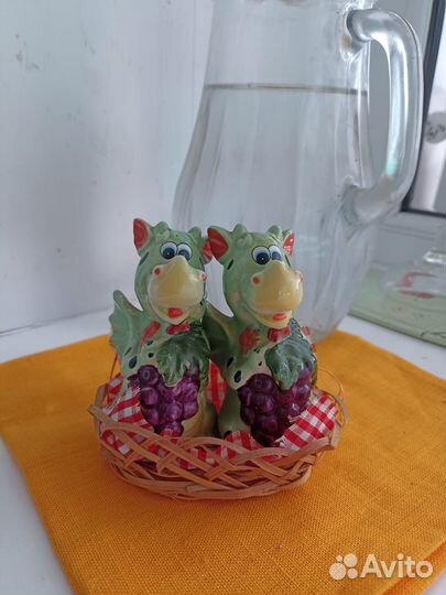 Набор солонок