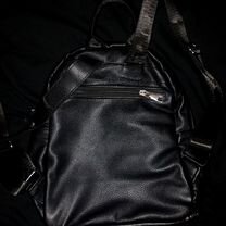 Рюкзак кожаный черный